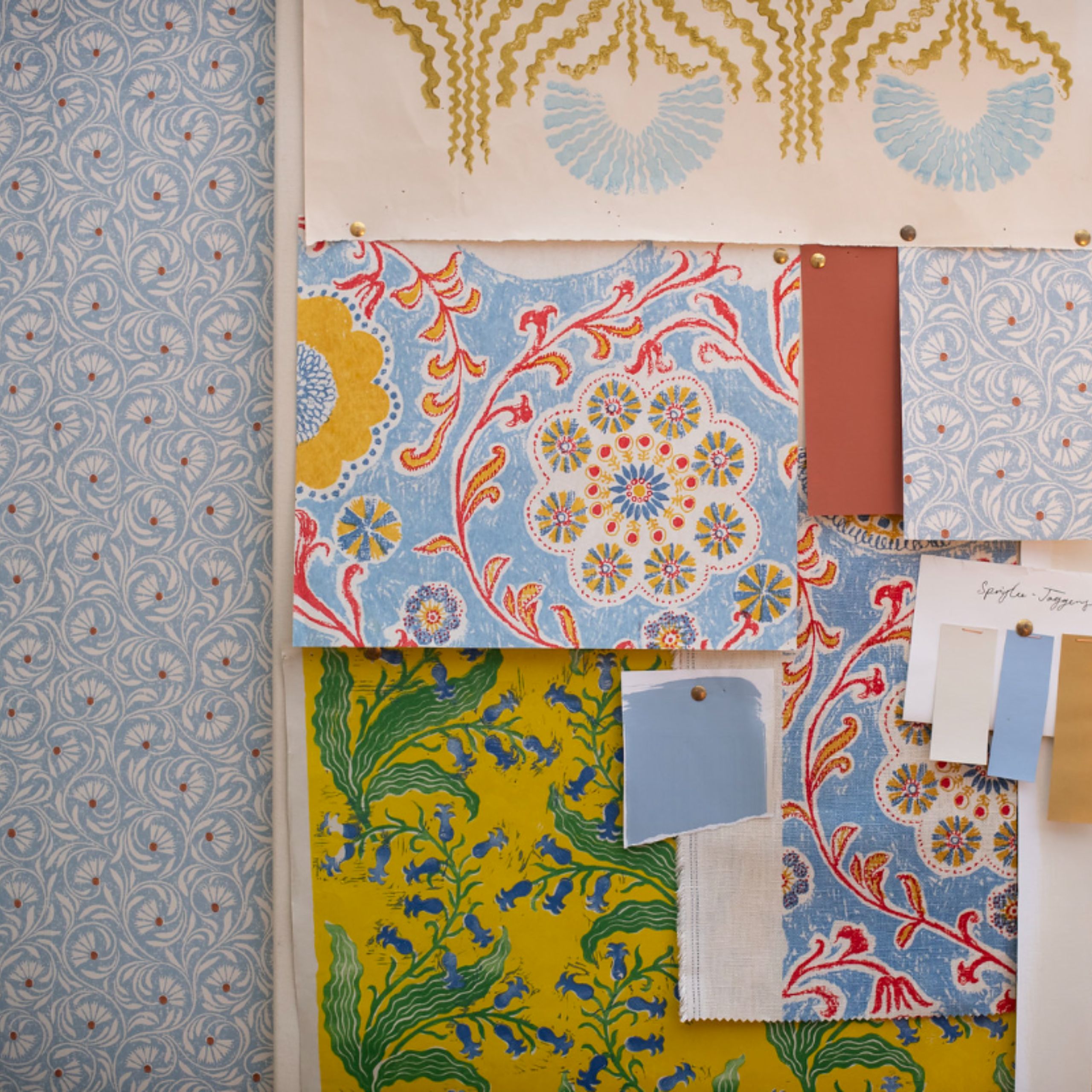 Realism in wallcoverings, a new interior design trend.